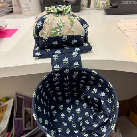 Sew Sassy Thread Catcher